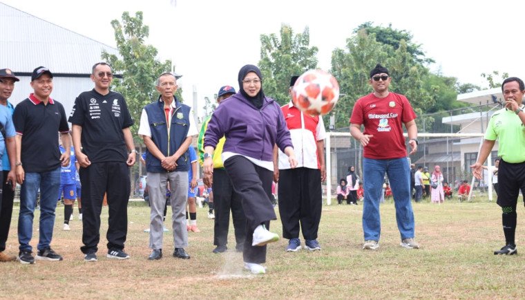 Wakil Bupati Tangerang Buka Festival Sepak Bola FORSGI Banten