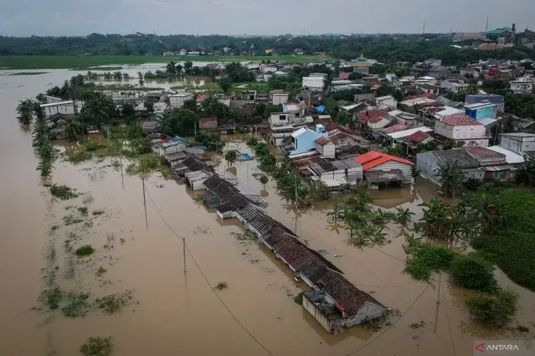 Banjir di Kabupaten Tangerang: Warga Butuh Bantuan Logistik dan Evakuasi